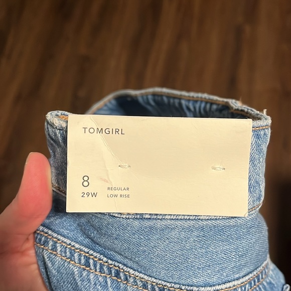 BNWT American Eagle Tom Girl Jeans - Picture 3 of 6